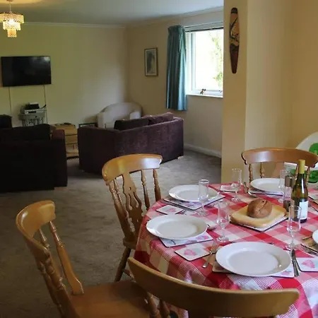 Howgill Apartment *